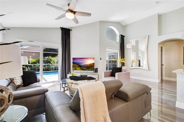 Image No.10-Propriété de 4 chambres à vendre à Haines City