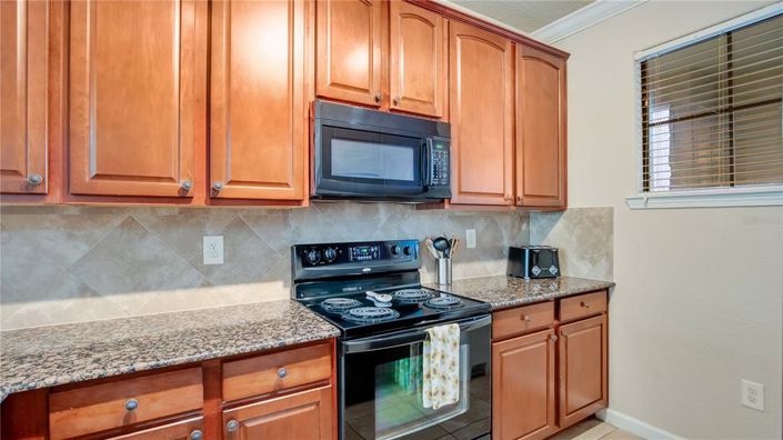 Image No.9-3 Bed Property for sale