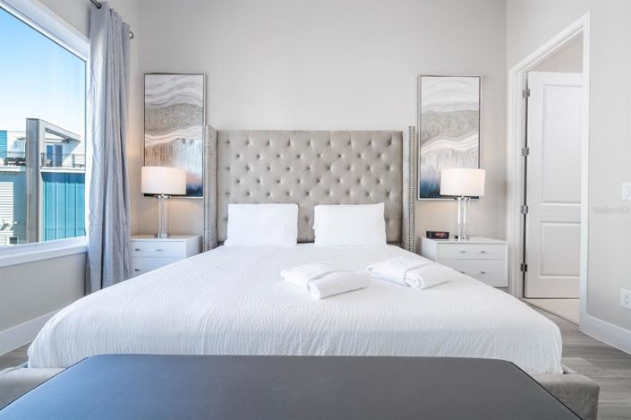 Image No.62-5 Bed Property for sale