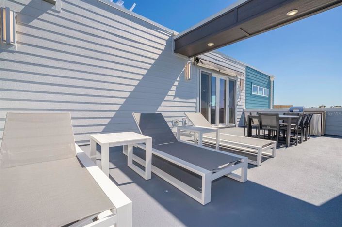 Image No.75-5 Bed Property for sale