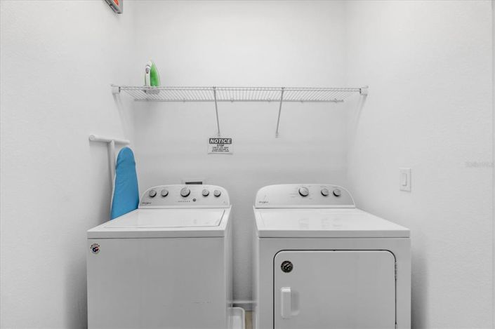 Image No.44-6 Bed Property for sale