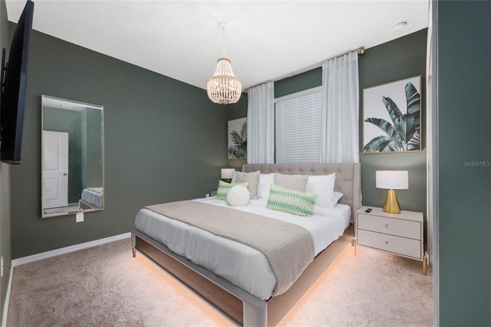 Image No.3-5 Bed Townhouse for sale