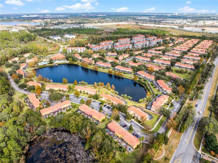 Image No.36-4 Bed Townhouse for sale