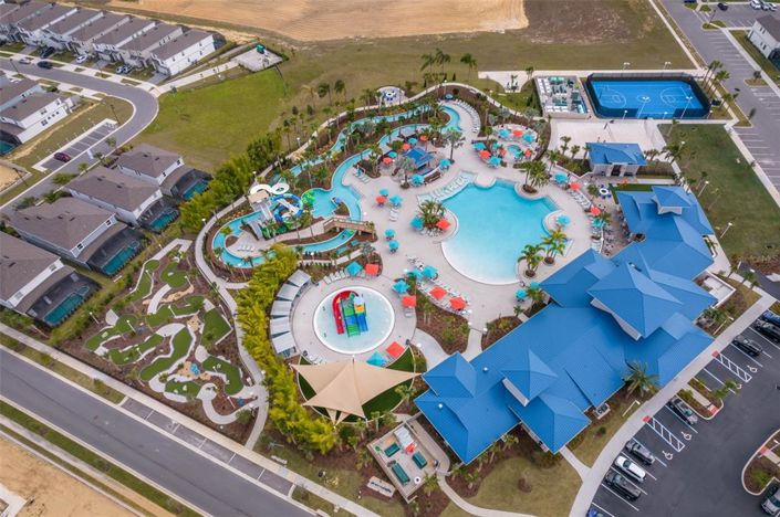 Image No.2-6 Bed Property for sale