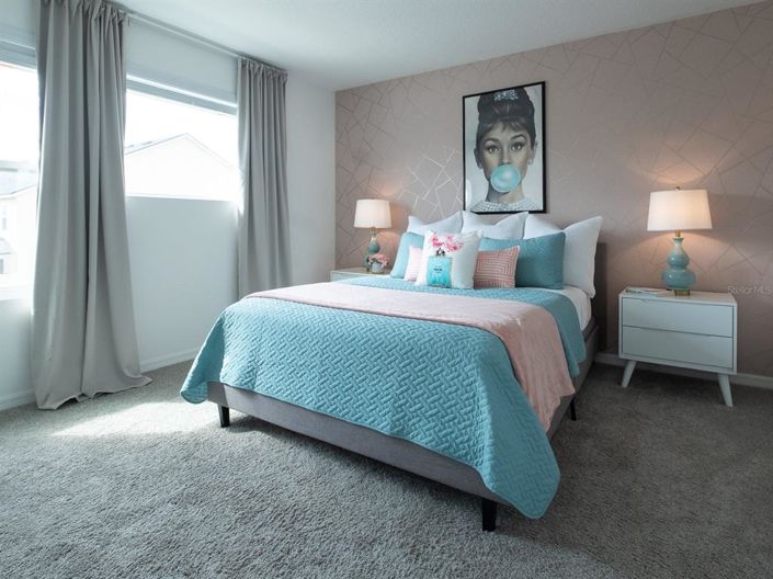 Image No.35-6 Bed Property for sale