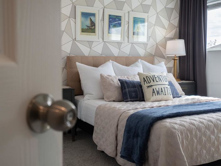 Image No.39-6 Bed Property for sale