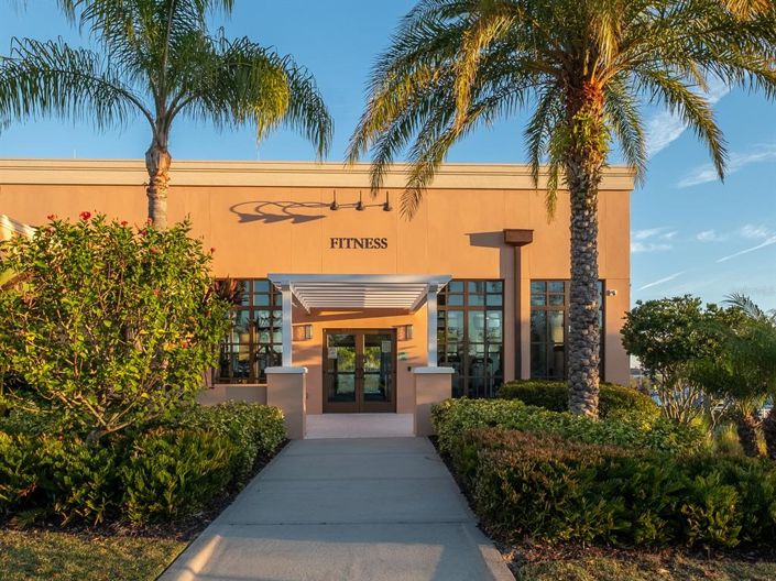 Image No.56-6 Bed Property for sale