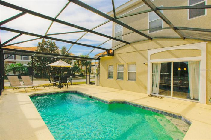 Image No.16-4 Bed Townhouse for sale