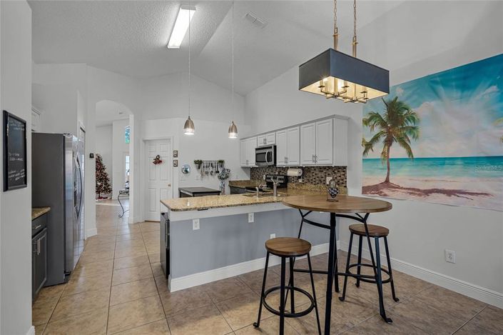 Image No.16-4 Bed Property for sale