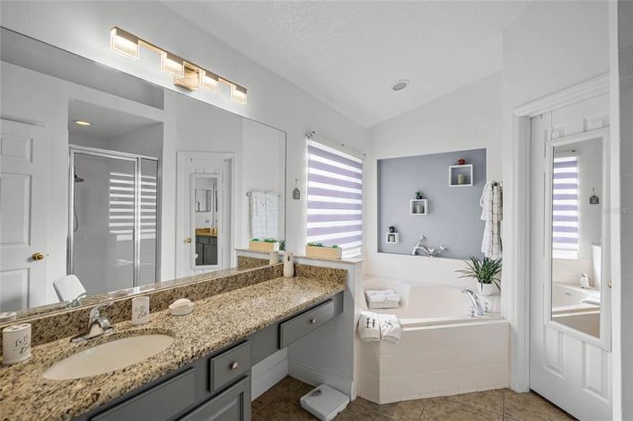 Image No.21-4 Bed Property for sale