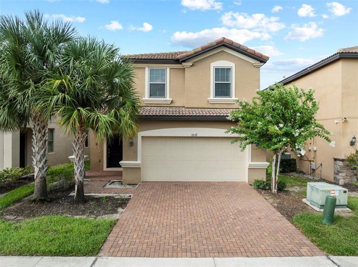 Image No.1-6 Bed Property for sale