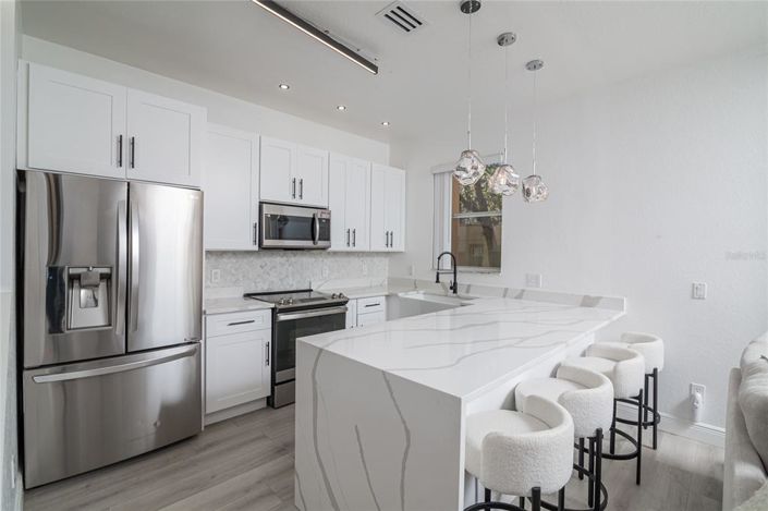 Image No.14-3 Bed Townhouse for sale