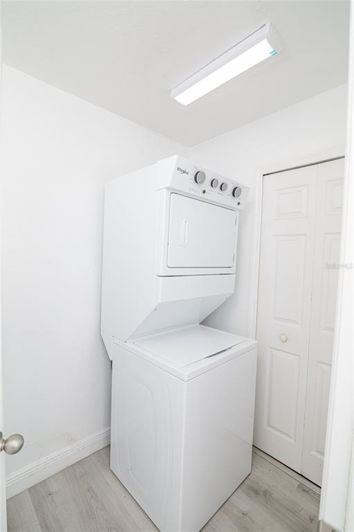 Image No.23-3 Bed Townhouse for sale