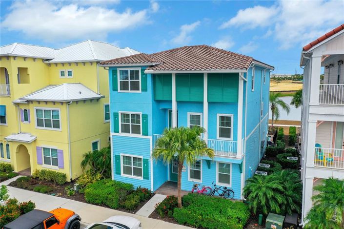 Image No.80-8 Bed Property for sale