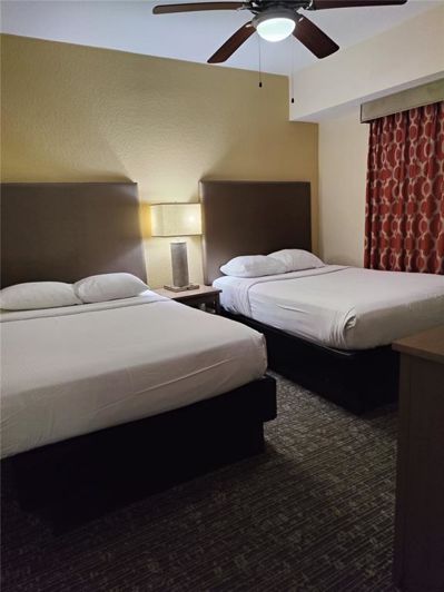 Image No.63-2 Bed Property for sale