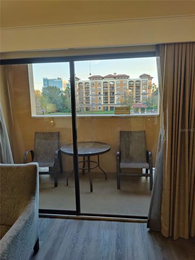 Image No.70-2 Bed Property for sale