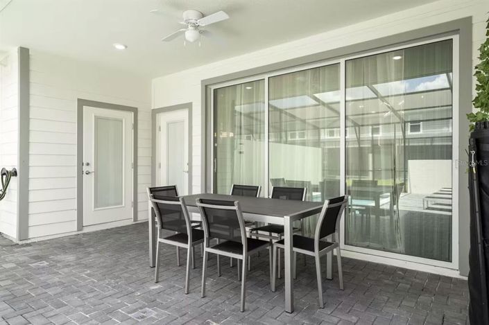 Image No.48-5 Bed Townhouse for sale