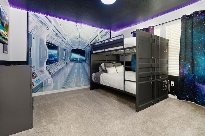 Image No.53-6 Bed Property for sale