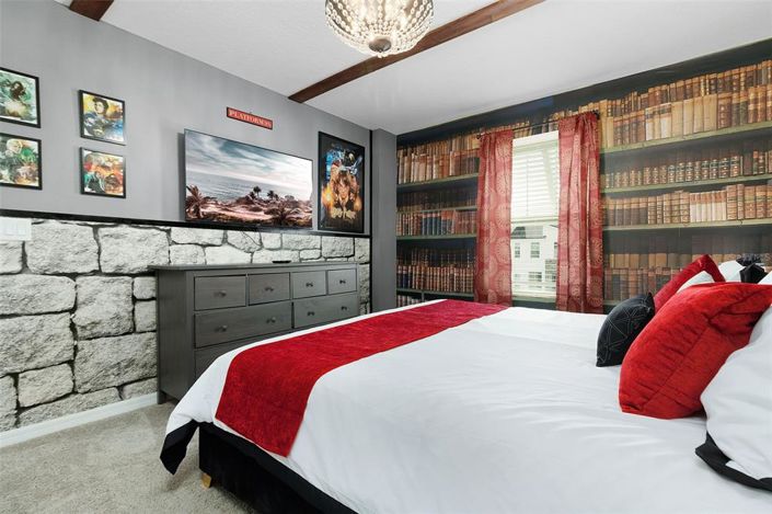 Image No.56-6 Bed Property for sale