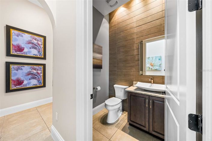 Image No.41-14 Bed Property for sale