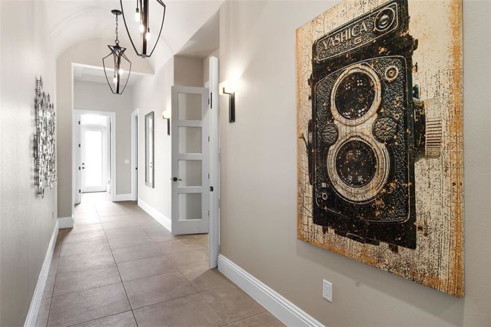 Image No.42-14 Bed Property for sale