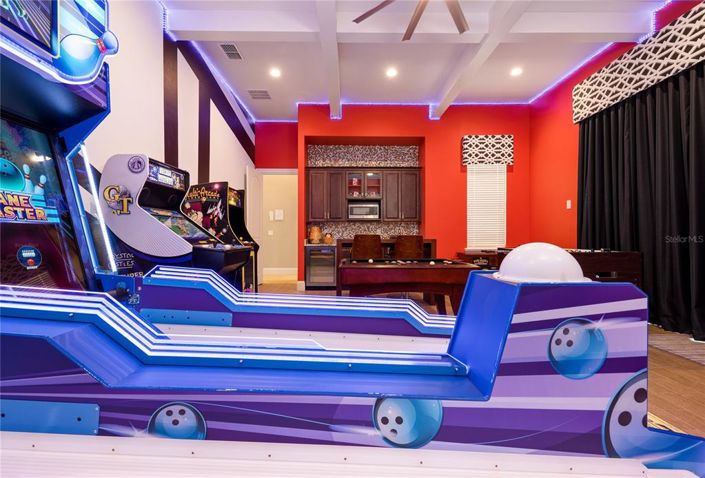 Image No.47-14 Bed Property for sale