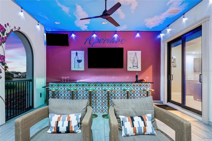 Image No.51-14 Bed Property for sale