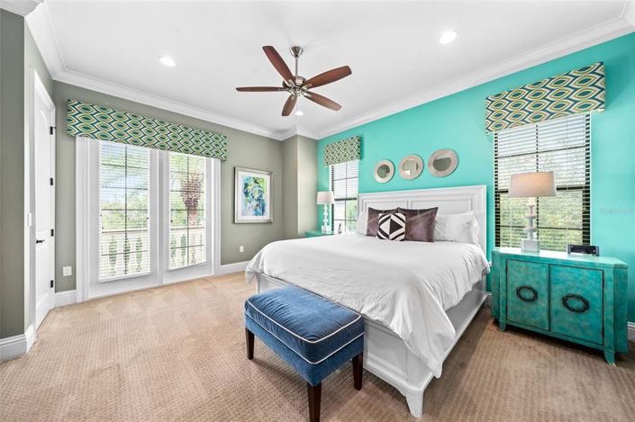 Image No.75-14 Bed Property for sale