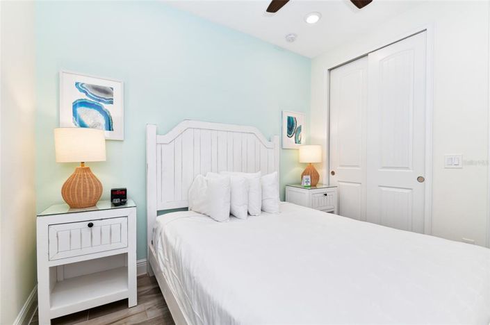 Image No.29-5 Bed Property for sale