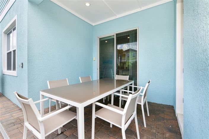 Image No.56-5 Bed Property for sale