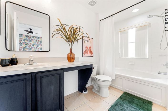 Image No.17-4 Bed Townhouse for sale