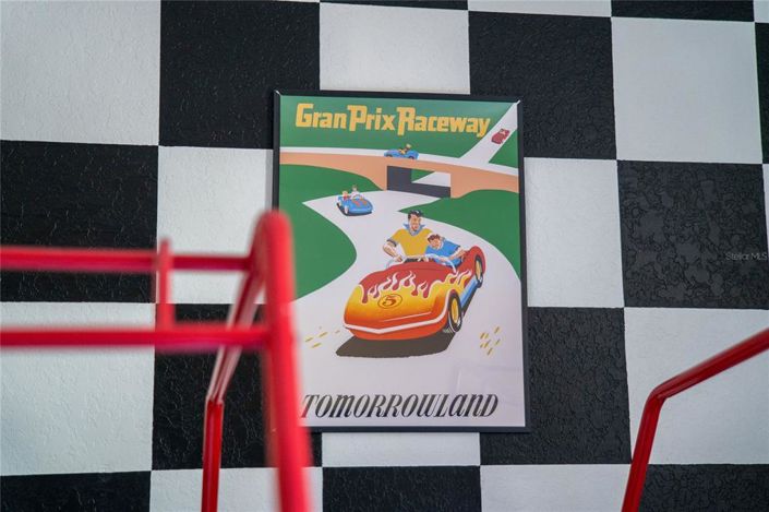 Image No.23-4 Bed Townhouse for sale