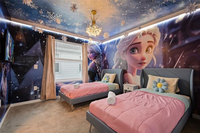 Image No.12-10 Bed Property for sale