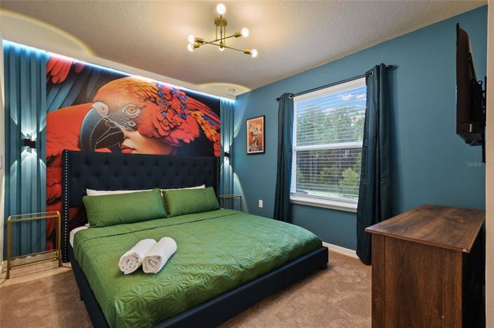 Image No.43-10 Bed Property for sale