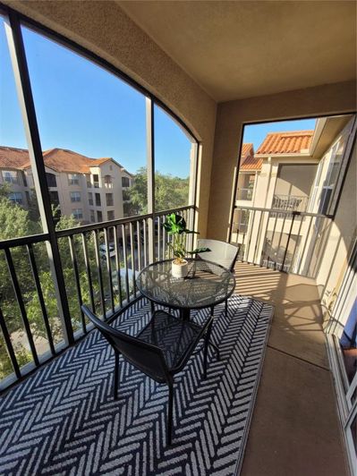 Image No.7-2 Bed Property for sale