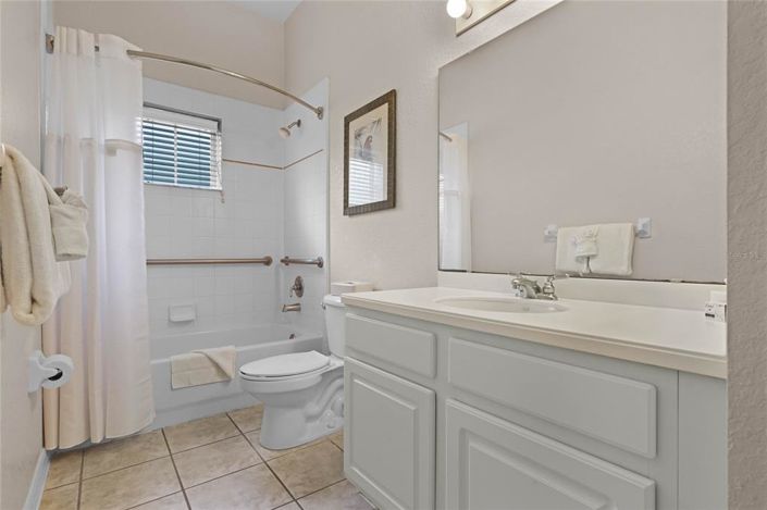 Image No.22-2 Bed Property for sale