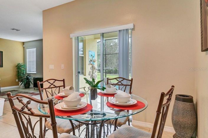 Image No.11-5 Bed Property for sale