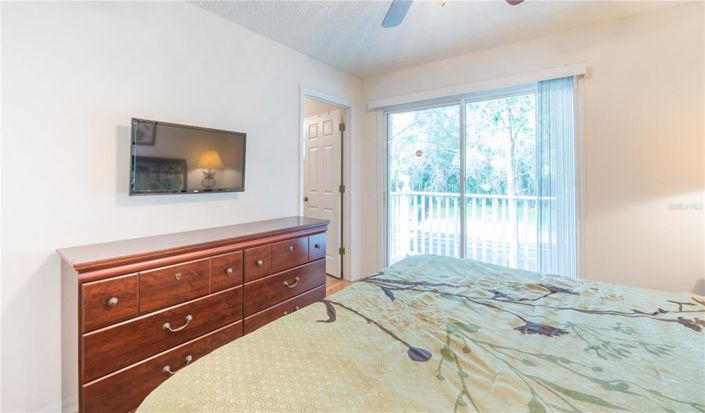 Image No.26-3 Bed Townhouse for sale