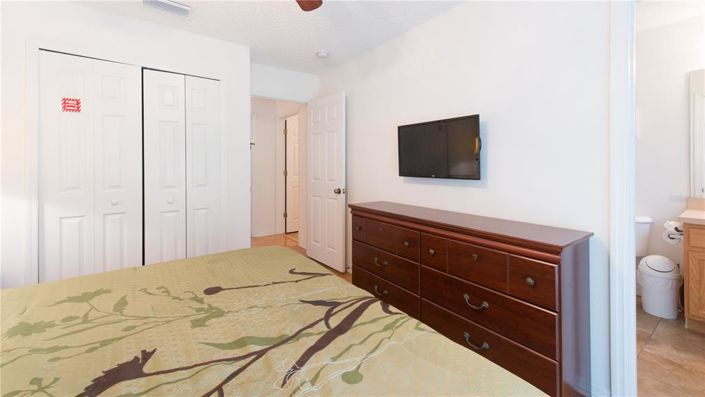 Image No.27-3 Bed Townhouse for sale