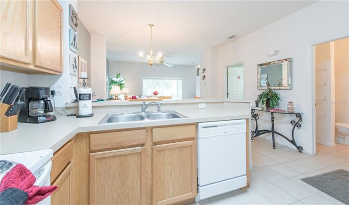 Image No.9-3 Bed Townhouse for sale