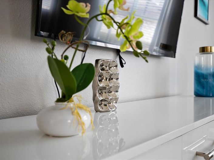 Image No.19-7 Bed Property for sale