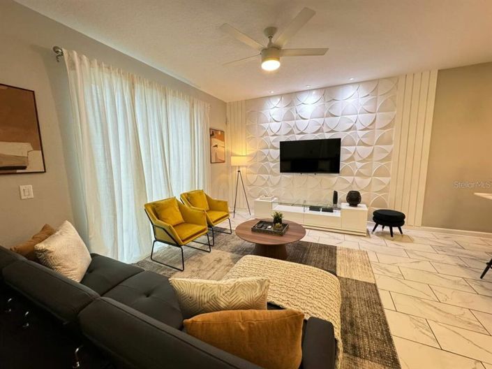 Image No.4-4 Bed Townhouse for sale