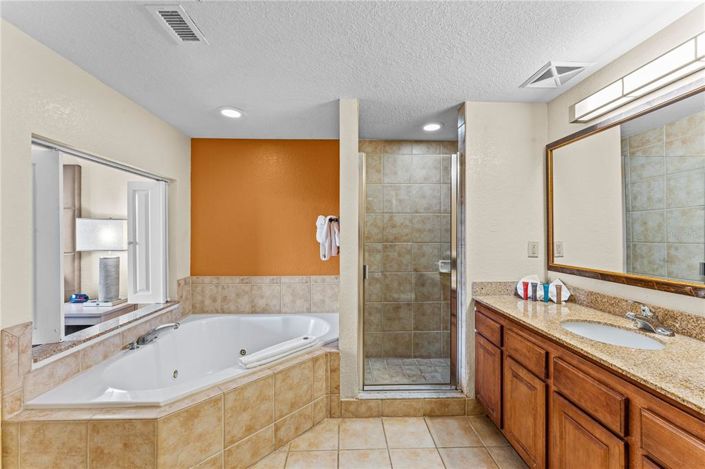 Image No.21-Propriété de 2 chambres à vendre à Orlando