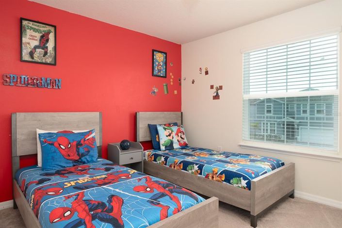 Image No.28-5 Bed Townhouse for sale