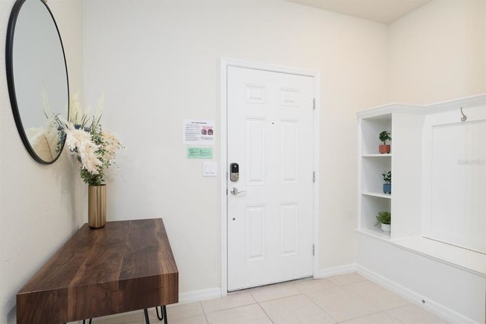 Image No.5-5 Bed Townhouse for sale