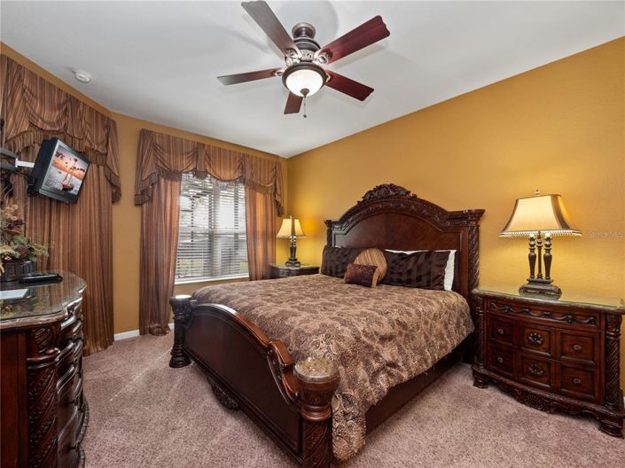 Image No.21-5 Bed Property for sale