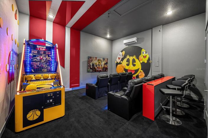 Image No.45-6 Bed Property for sale