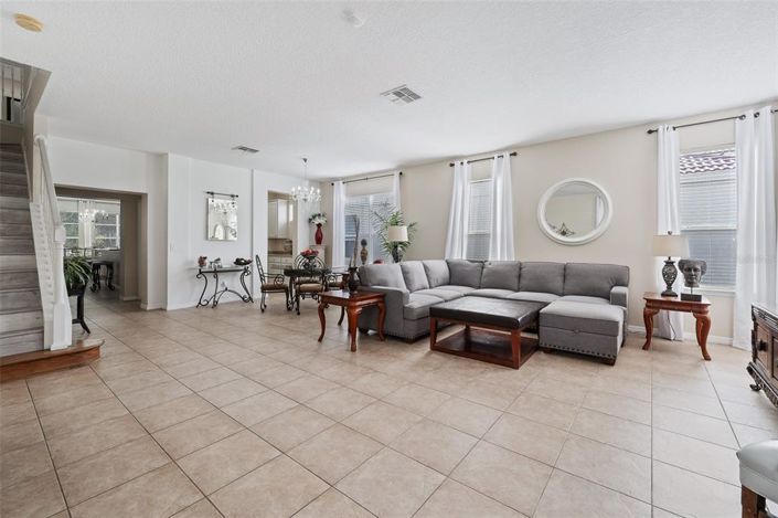 Image No.11-Propriété de 6 chambres à vendre à Kissimmee