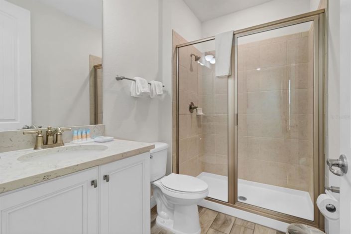 Image No.37-8 Bed Property for sale