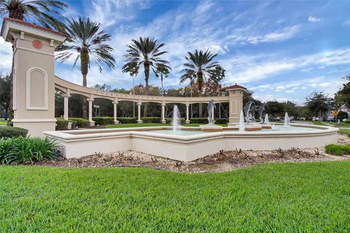 Image No.66-5 Bed Property for sale